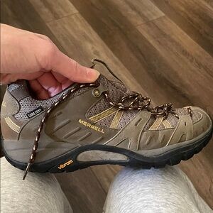 Merrell Siren Sport Gore-Tex XCR hiking shoes in Brindle NOOB